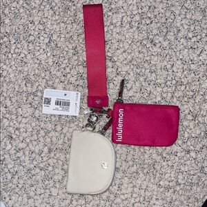 NWT LULULEMON DUAL POUCH WRISTLET